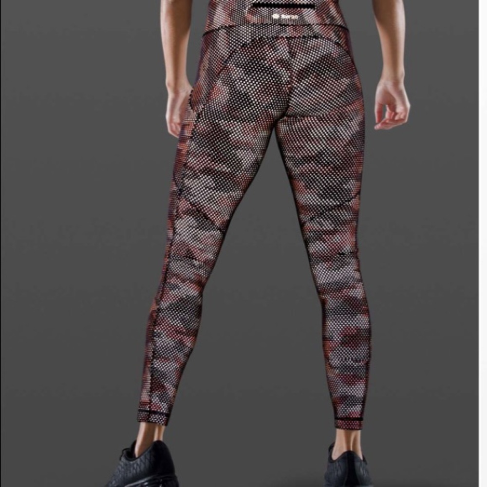 Lululemon Speed Tight V *SeaWheeze
